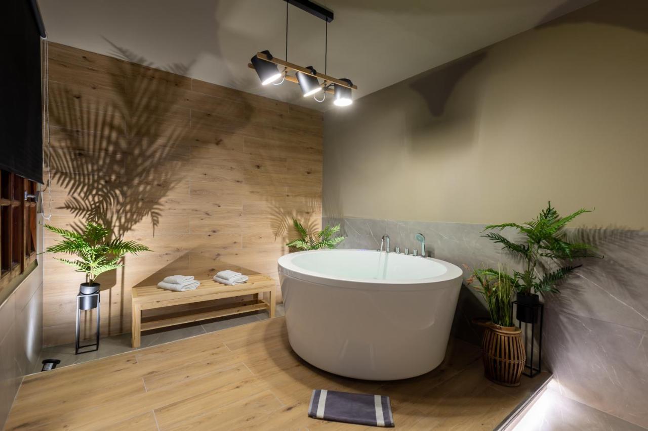 דירות אתונה Noho Boutique , Premium Living Dikeou 8 מראה חיצוני תמונה
