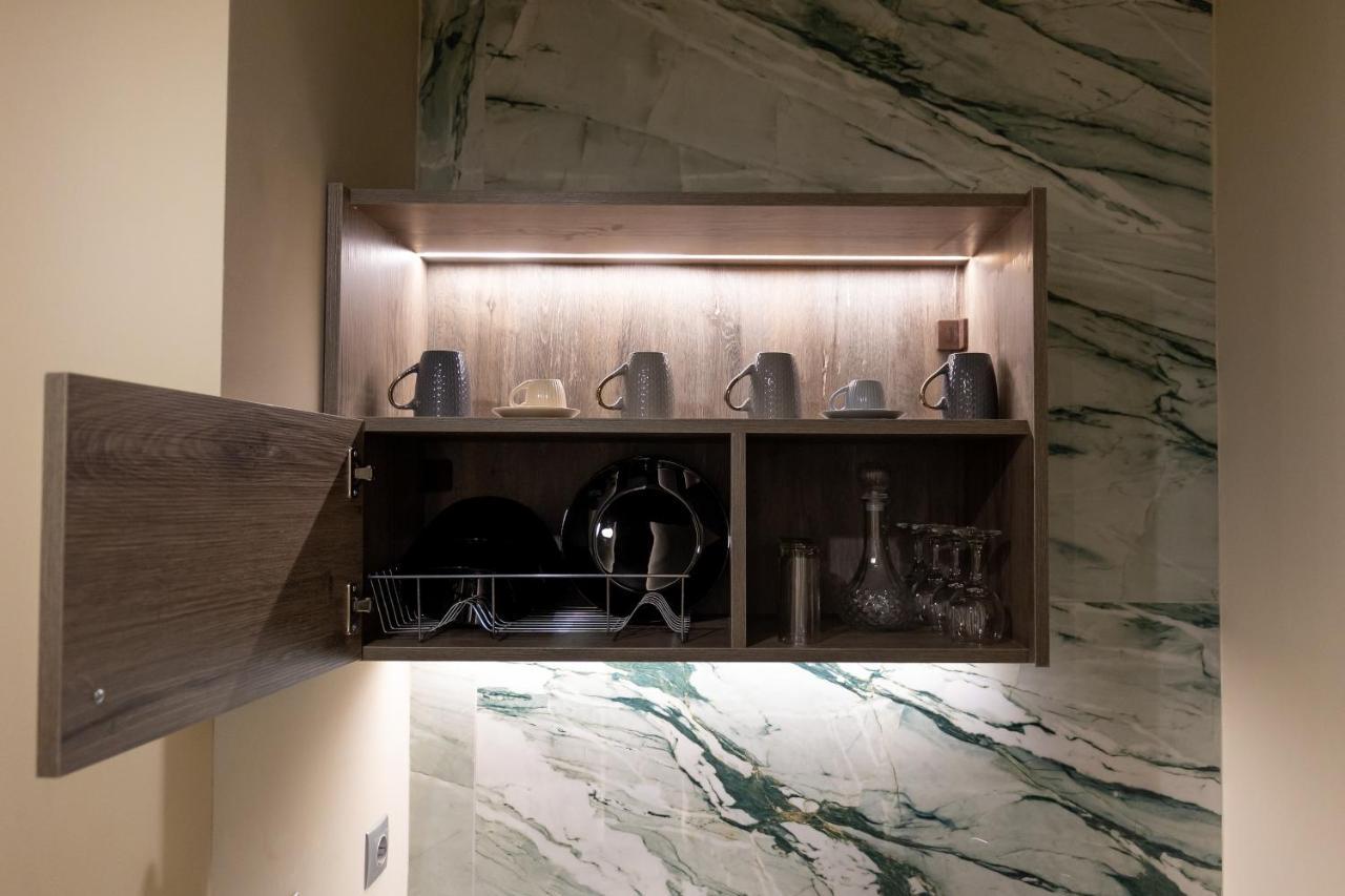 דירות אתונה Noho Boutique , Premium Living Dikeou 8 מראה חיצוני תמונה