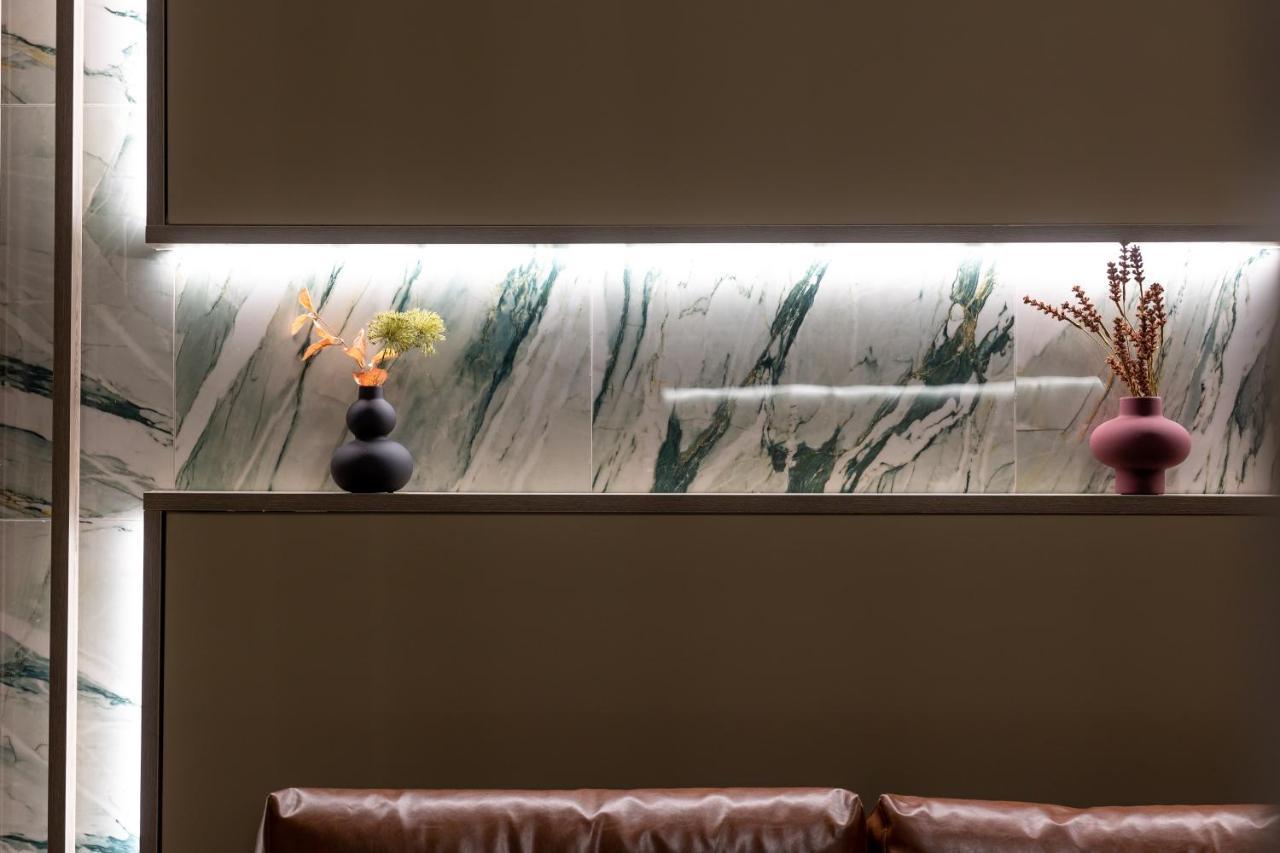דירות אתונה Noho Boutique , Premium Living Dikeou 8 מראה חיצוני תמונה