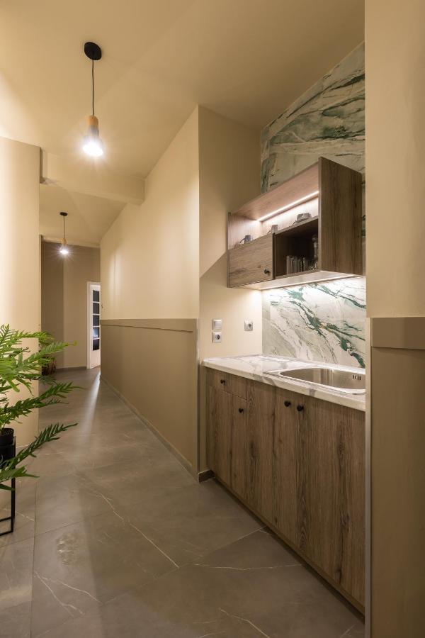 דירות אתונה Noho Boutique , Premium Living Dikeou 8 מראה חיצוני תמונה