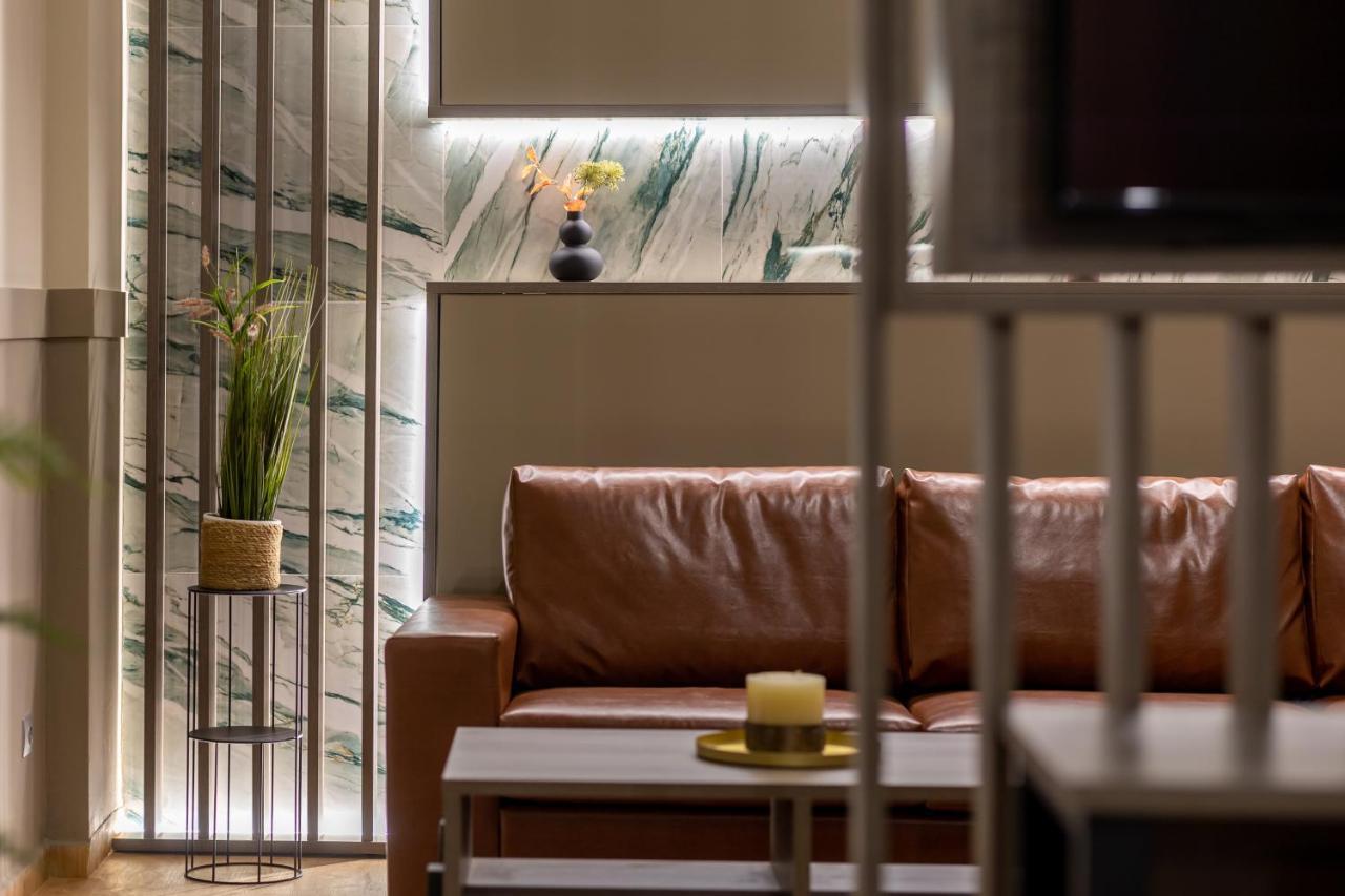 דירות אתונה Noho Boutique , Premium Living Dikeou 8 מראה חיצוני תמונה